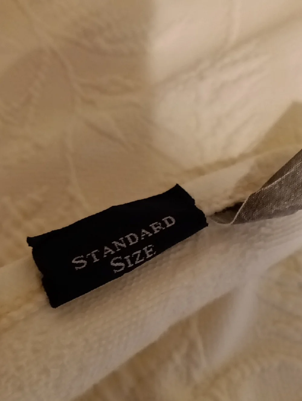 Vintage Ralph Lauren Cotton Leaves Jacquard Matelasse Standard Shams Pair Ecru